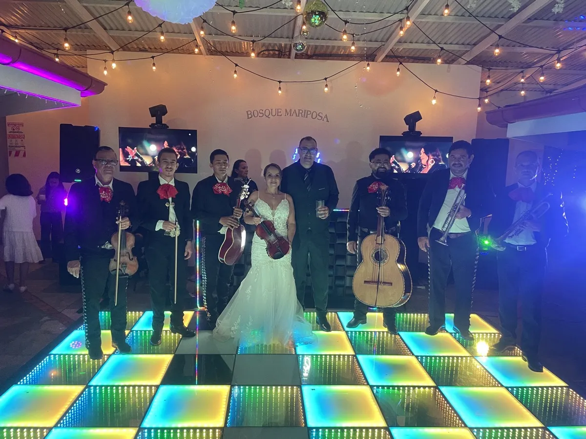 Mariachi en fiesta privada en Costa Rica