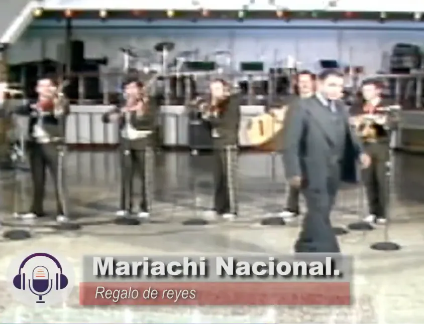 Mariachi Nacional tocando Regalo de Reyes en el programa Las Estrellas se Reunen